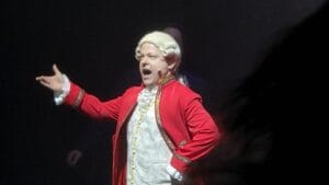 "Falco meets Amadeus" begeistert mit einem brillierenden Alexander Kerbst, Detailgetreue & Herz! » falco "Falco meets Amadeus" begeistert mit einem brillierenden Alexander Kerbst, Detailgetreue & Herz! » falco