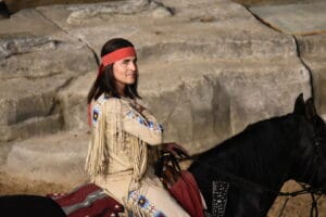Karl-May-Spiele 2024 emotionaler & spannender denn je?! SO großartig war die Premiere von „Winnetou II“ » Winnetou II