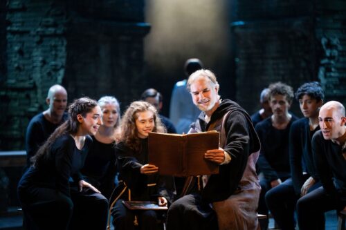 19-paepstin-2024-pressebild-(kl.-copyright-spotlight-musicals-_-fotograf-christian-tech)