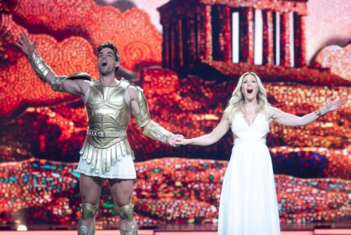 Herkules Darsteller Philipp Büttner und Helene Fischer.