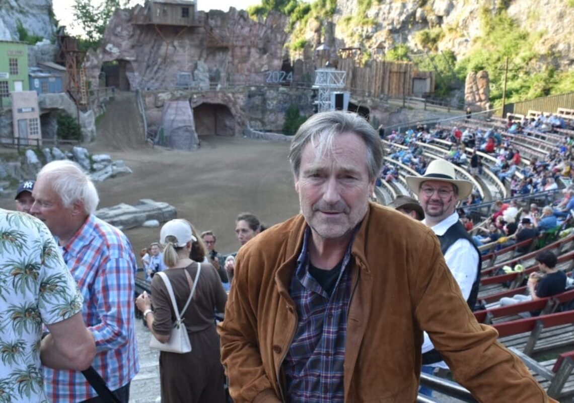 grosse-premiere-von-winnetou-ii-ribanna-und-old-firehand-diese-stars-waren-im-publikum-(11)