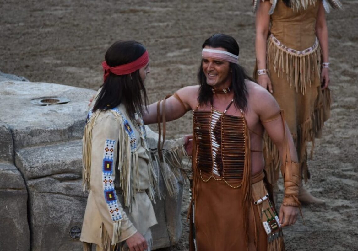 karl-may-spiele-2024-die-schoensten-szenenfotos-aus-winnetou-ii-ribanna-und-old-firehand-(12)