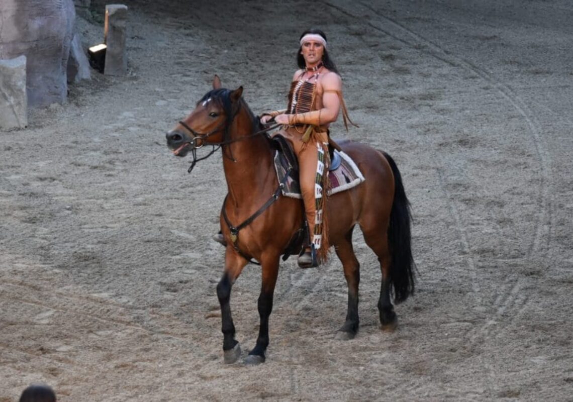 karl-may-spiele-2024-die-schoensten-szenenfotos-aus-winnetou-ii-ribanna-und-old-firehand-(33)