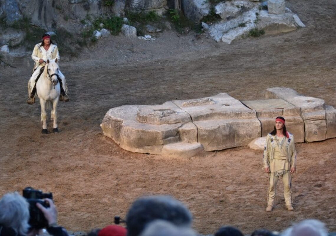 karl-may-spiele-2024-die-schoensten-szenenfotos-aus-winnetou-ii-ribanna-und-old-firehand-(48)