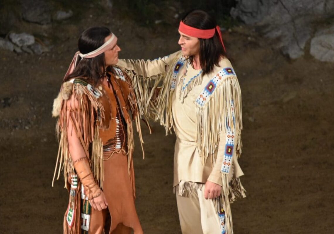 karl-may-spiele-2024-die-schoensten-szenenfotos-aus-winnetou-ii-ribanna-und-old-firehand-(73)