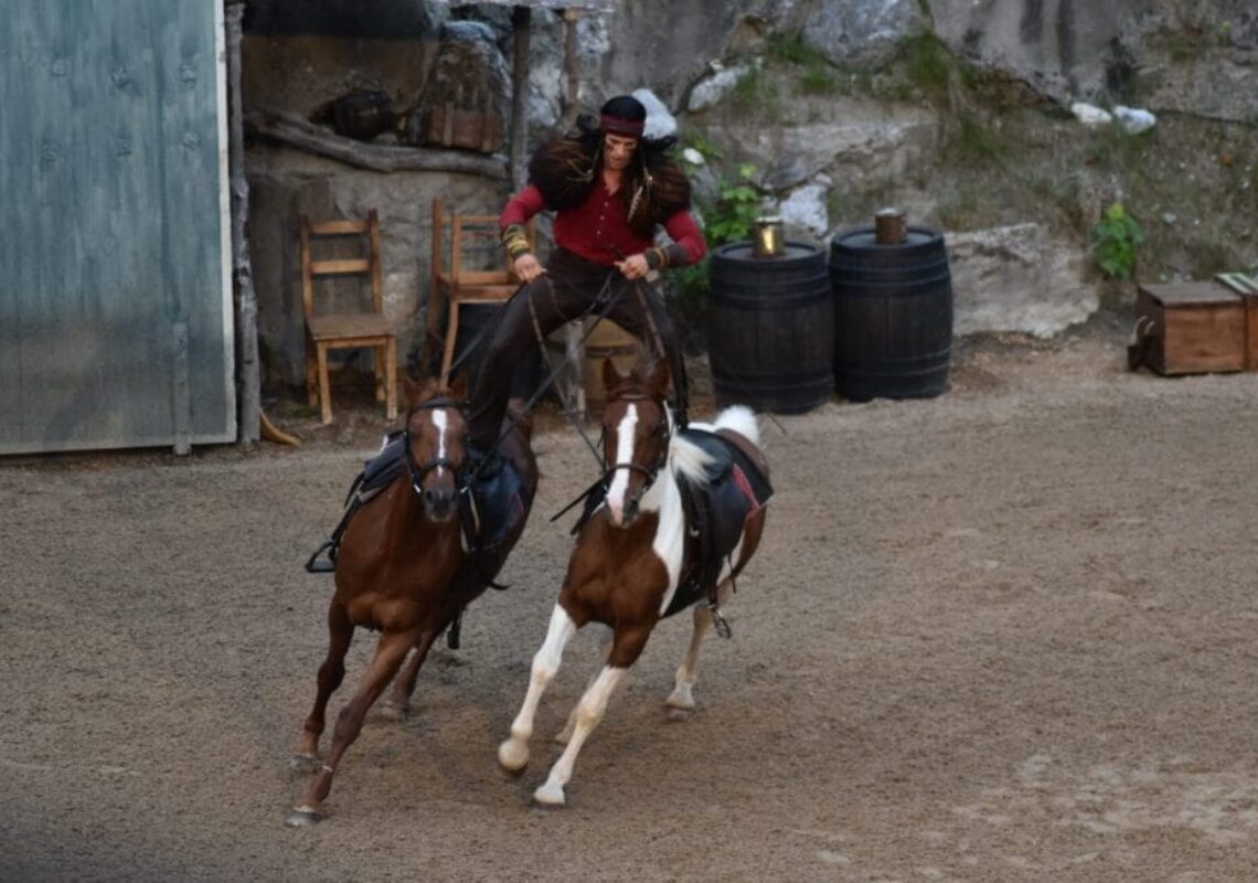 karl-may-spiele-bad-segeberg-2025-die-schoensten-fotos-aus-halbblut-bei-der-premiere-(3)