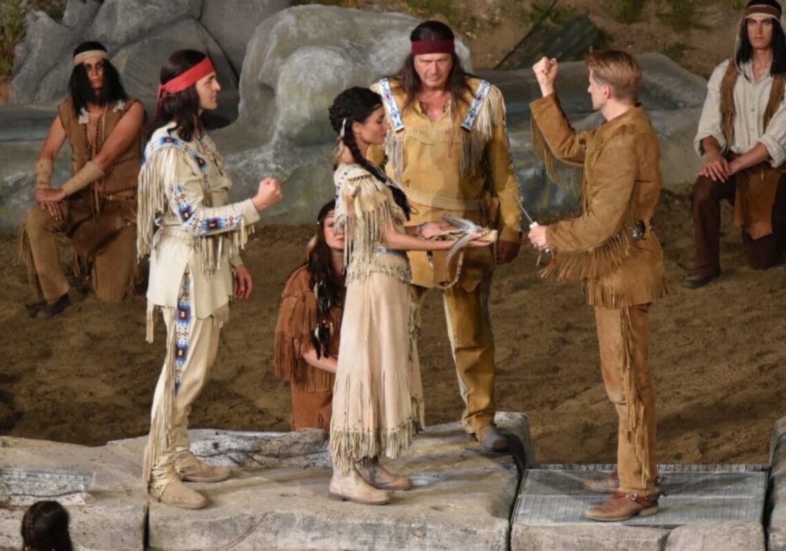 karl-may-spiele-bad-segeberg-winnetou-i-die-schoensten-fotos-der-premiere-(34)