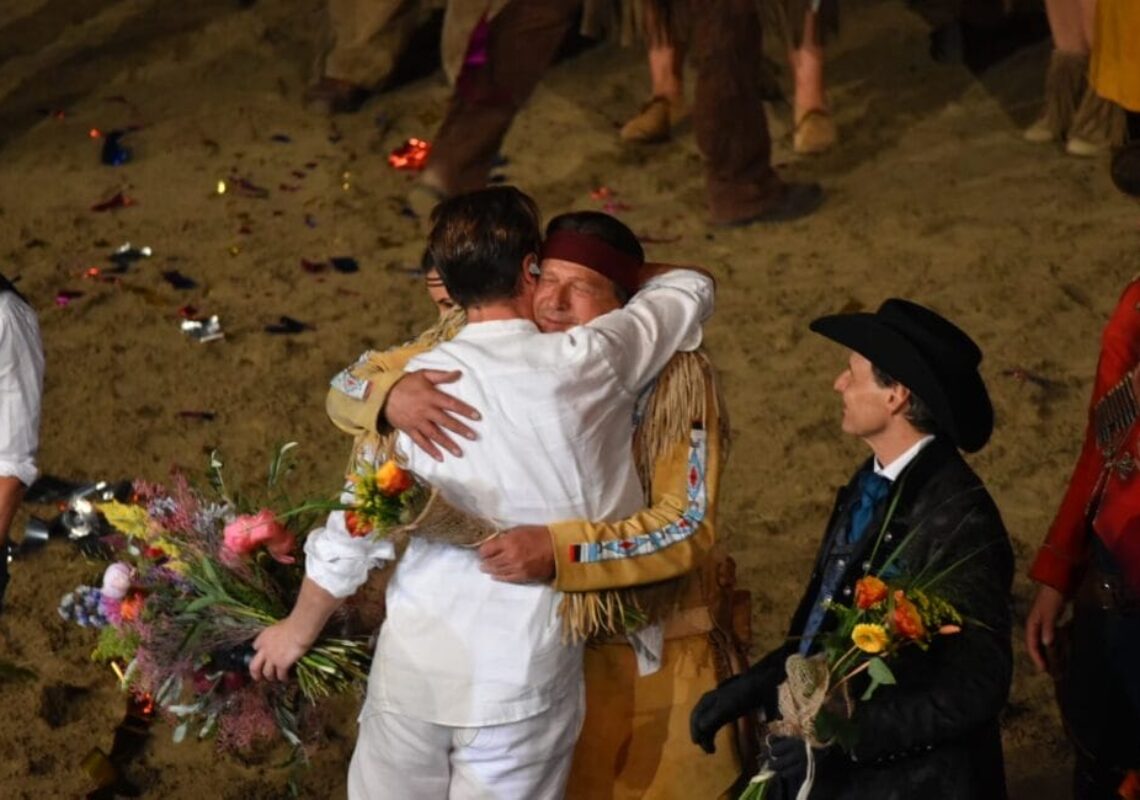 karl-may-spiele-bad-segeberg-winnetou-i-die-schoensten-fotos-der-premiere-(46)