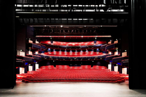 Metropol Theater Bremen feiert 25-jähriges Jubiläum: DIESE Highlights erwarten Musicalfans