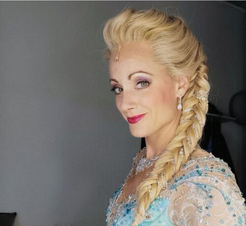 screenshot-2024-06-19-at-20-06-19-die-eiskoenigin-janneke-ivankova-ueber-ihre-rolle-als-elsa-und-disney