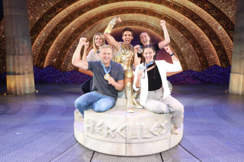 Max Remschmidt, Philipp Buettner, Sonja Greinacher, Maren Voelz, Miriam Butkereit, Medailliengewinner der Olympischen Spiele von Paris 2024 besuchen das Musical Hercules, Neue Flora Hamburg, 14.09.2024