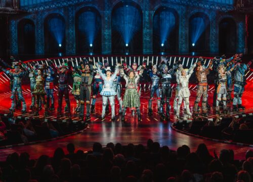 STARLIGHT EXPRESS Bochum

Spielzeit 2024/2025

Finale - Ensemble

"Es gibt ein Licht am Ende des Tunnels"