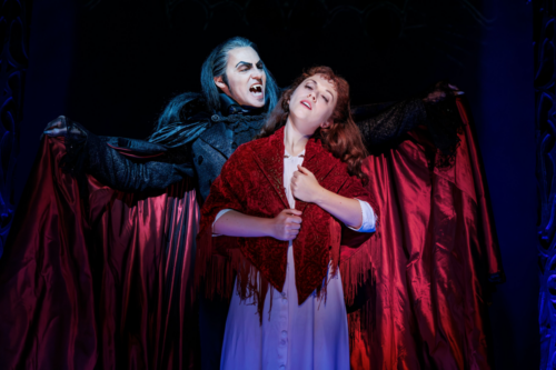 "Tanz der Vampire": Erstes deutsches Cast-Album mit Kristin Backes und Rob Fowler