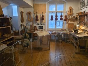 Musical-Perle Füssen: Hier wird viel mehr als das Schloss Neuschwanstein geboten - DAS hat die Stadt zu bieten! » Füssen Musical-Perle Füssen: Hier wird viel mehr als das Schloss Neuschwanstein geboten - DAS hat die Stadt zu bieten! » Füssen