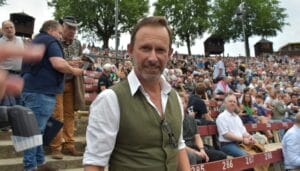 "Winnetou I" hebt Karl-May-Spiele auf neues Level - Alexander Klaws holt Gesangsauftritt nach &raquo; Karl-May-Spiele