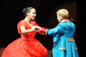 Musical-Kritik zu "Der kleine Prinz" in Bremen: Kunstvolle Umsetzung des Romans, die zum Träumen einlädt » Der kleine Prinz