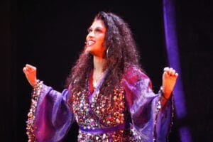 Musical "Sister Act" ist eine himmlisch gute Party und sprüht nur so vor Witz! » Sister Act