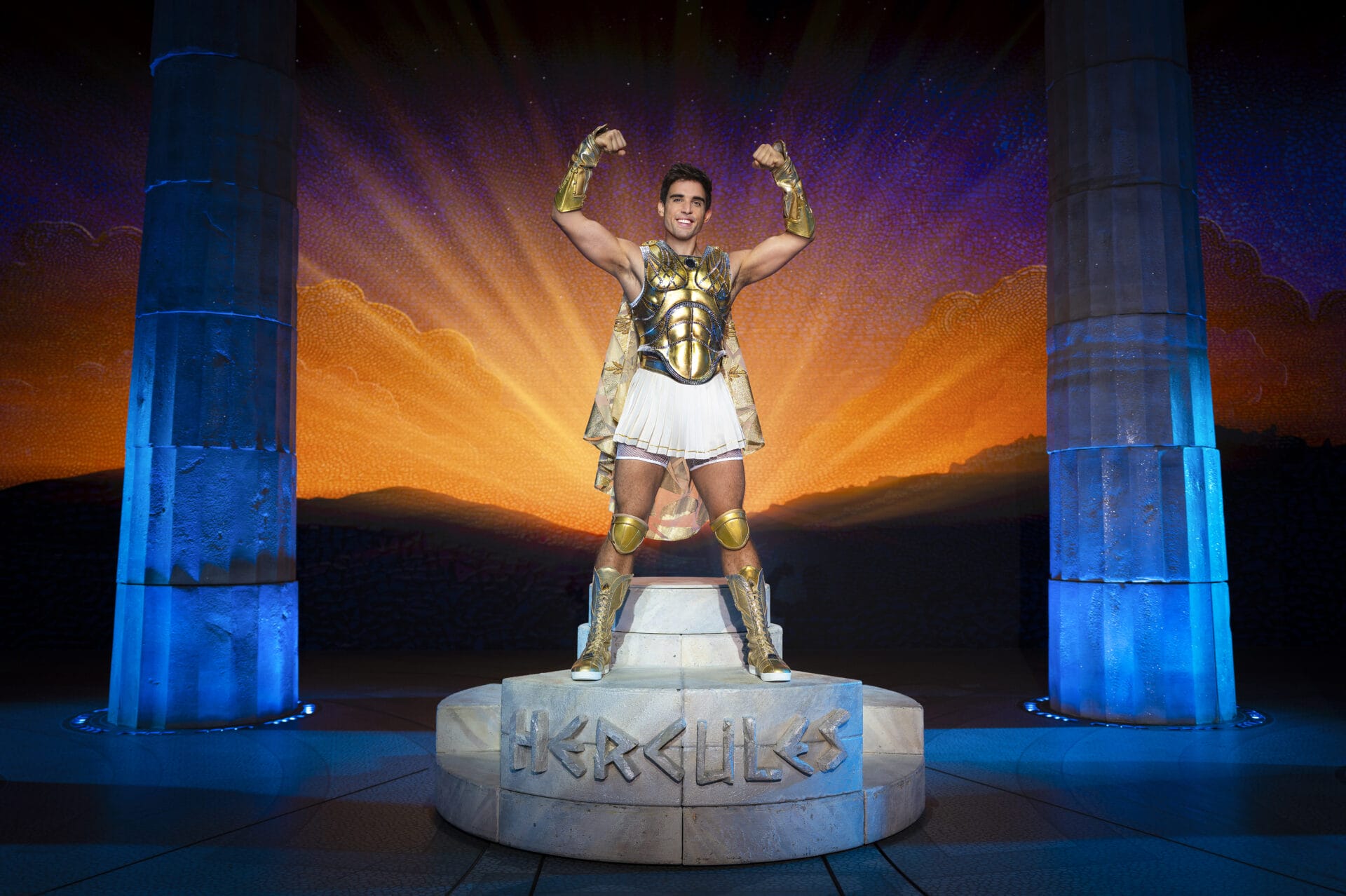 Disney Musical Hercules Ab sofort übernimmt Philipp Büttner die